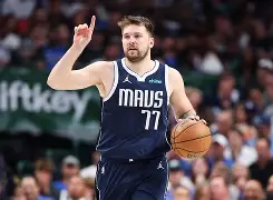 开元棋牌官网入口-东契奇调戏女裁判